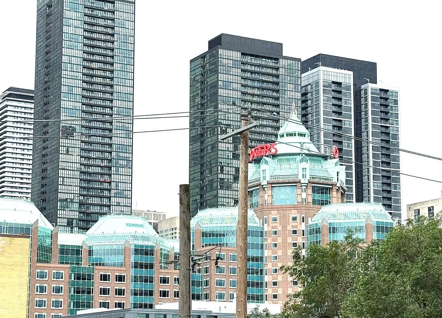 Homestay Cozy Private Room In Downtown Toronto, 15 Mins To Cn Tower, Steps To Subway