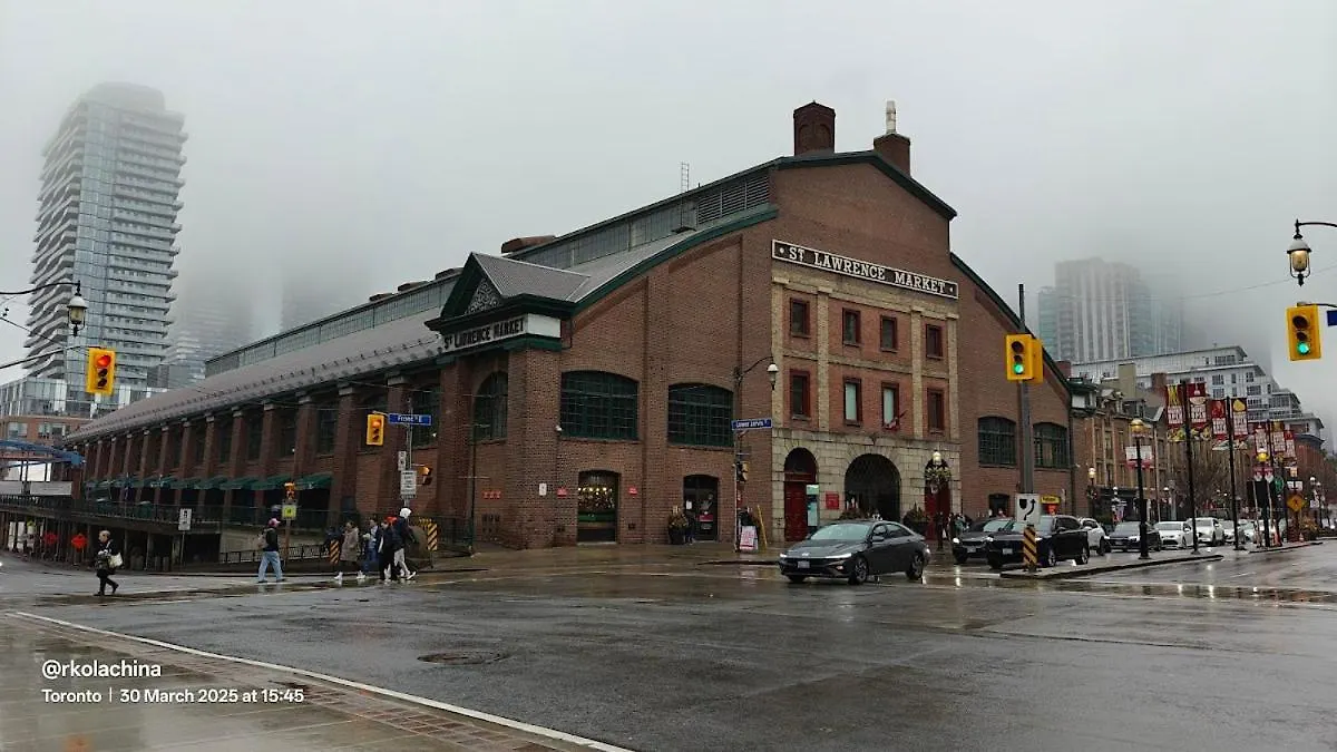 Cozy Private Room In Downtown Toronto, 15 Mins To Cn Tower, Steps To Subway Canada